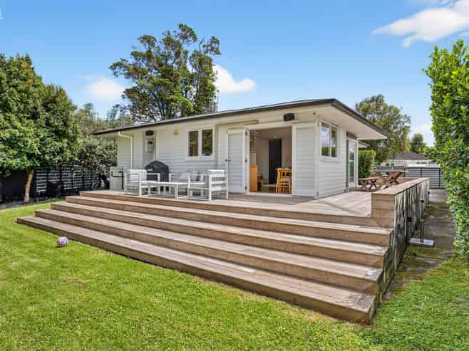 96 Mead Street, Avondale