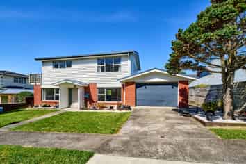 17 Rembrandt Avenue, Tawa