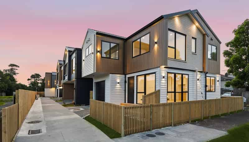 2/65 Apirana Avenue, Glen Innes