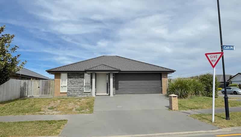 2 Colt Place, Wigram