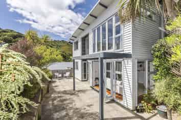 26A Brighton Street, Island Bay