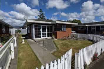 23 Trafalgar Street, Levin