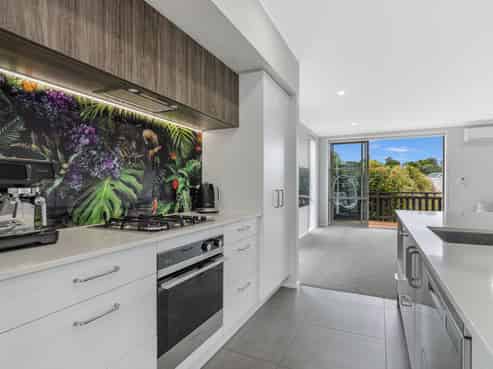 14 Taitonga Lane, Stanmore Bay