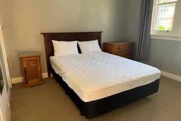 2/1 Queen Street, North Dunedin