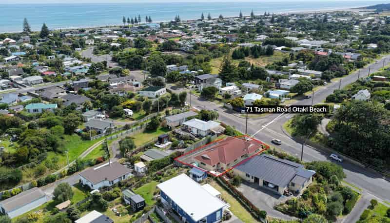 71 Tasman Road, Otaki Beach