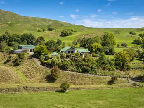 526 River Road, Otane