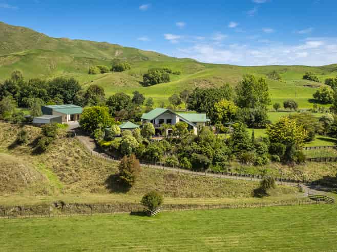 526 River Road, Otane