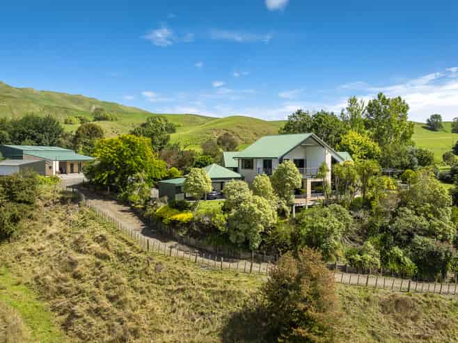 526 River Road, Otane