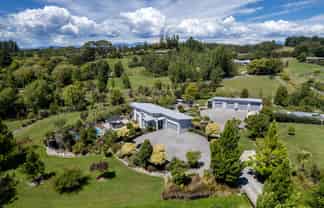 245 Westdale Road, Redwood Valley