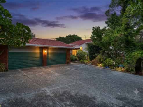 51 Hibiscus Coast Highway, Silverdale