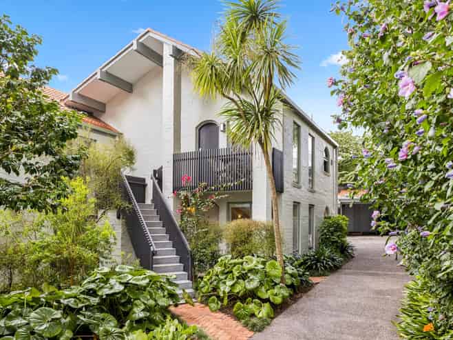 4/34 Owens Road, Epsom