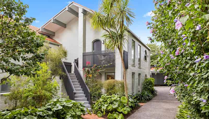 4/34 Owens Road, Epsom