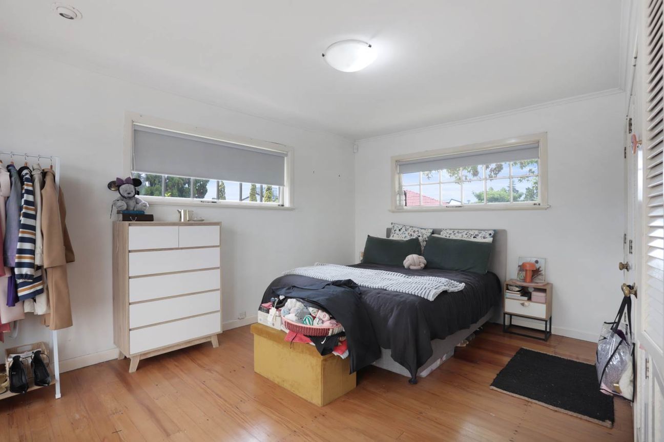 Solid Home - Flat Section, Opportunity Awaits – další