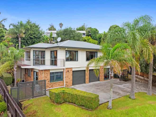 48 Barberton Terrace, Papakura