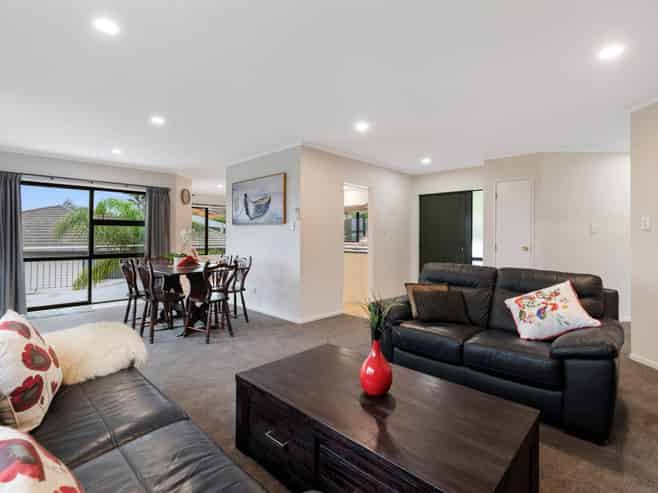 48 Barberton Terrace, Papakura