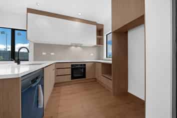 1 Whiteywood Street, Westgate