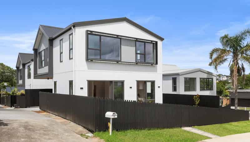 92 Takutai Avenue, Half Moon Bay