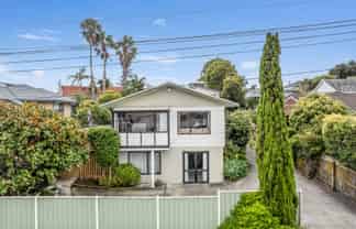 23A Raines Ave, Forrest Hill
