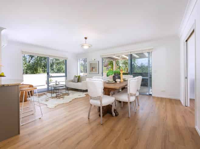 47 Chamari Close, Titirangi