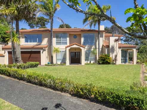 47 Chamari Close, Titirangi