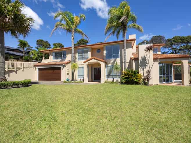 47 Chamari Close, Titirangi