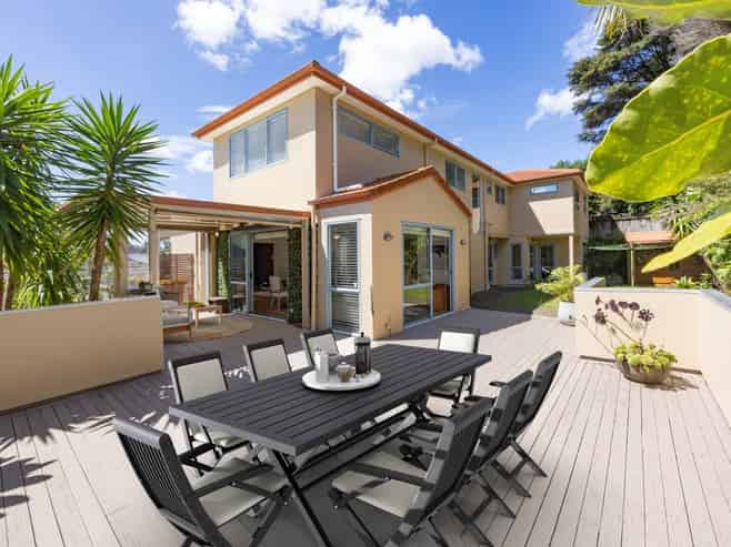 47 Chamari Close, Titirangi