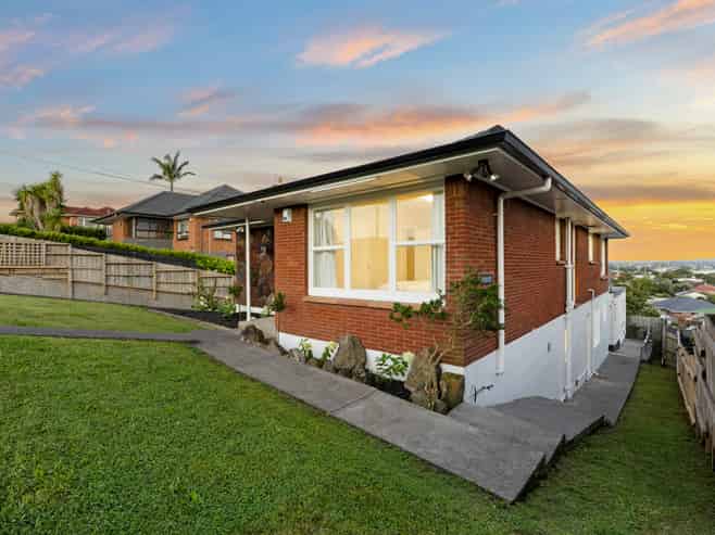 12 Ruawai Road, Mount Wellington