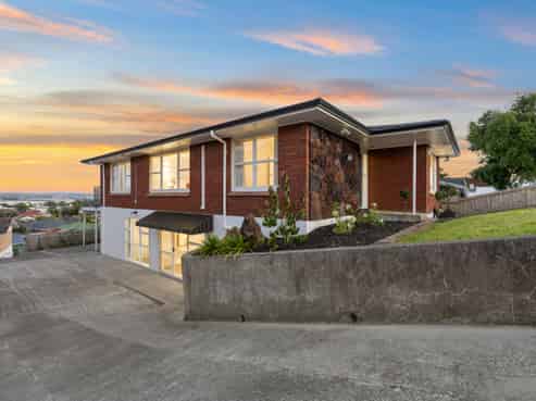 12 Ruawai Road, Mount Wellington