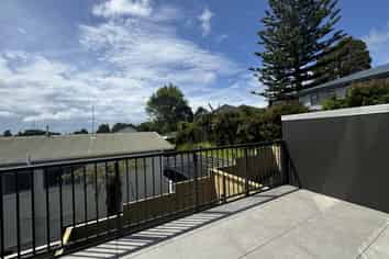 5/39 Archers Road , Hillcrest