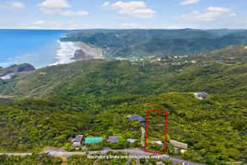 15 Log Race Road, Piha