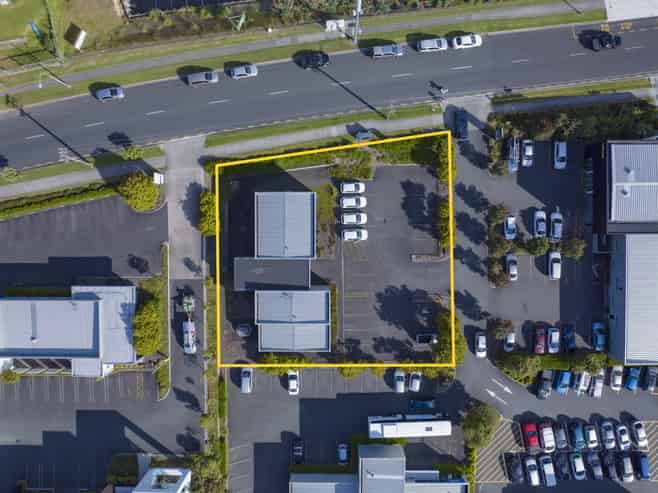 Profile Office With Parking