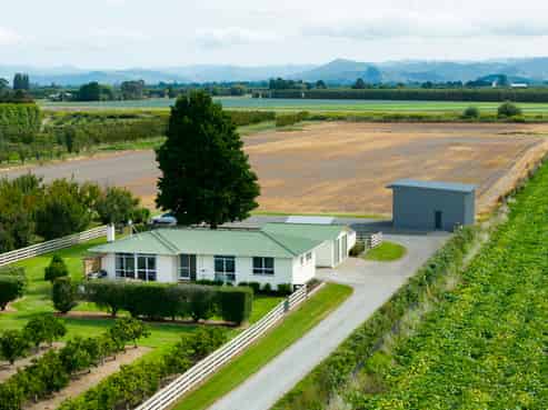 1084 Back Ormond Road, Waerengaahika