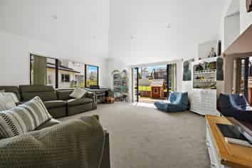 38A James Tyler Crescent, Lynfield