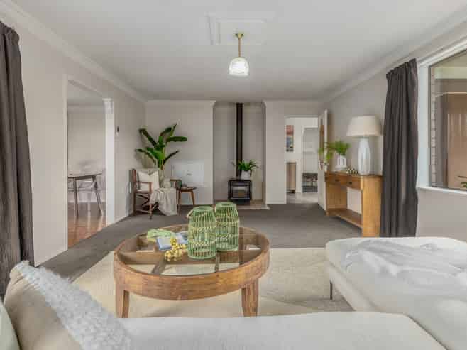 76 Belvedere Avenue, Waikanae