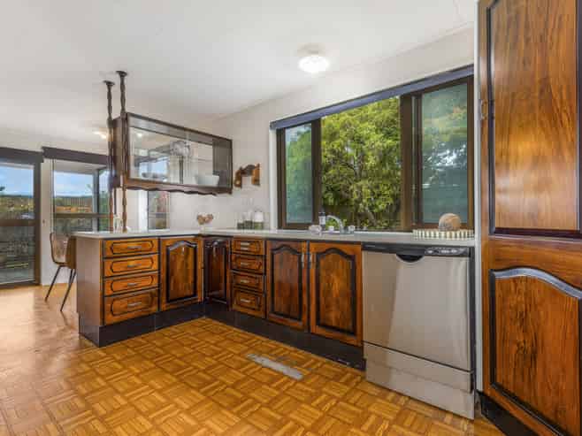 76 Belvedere Avenue, Waikanae