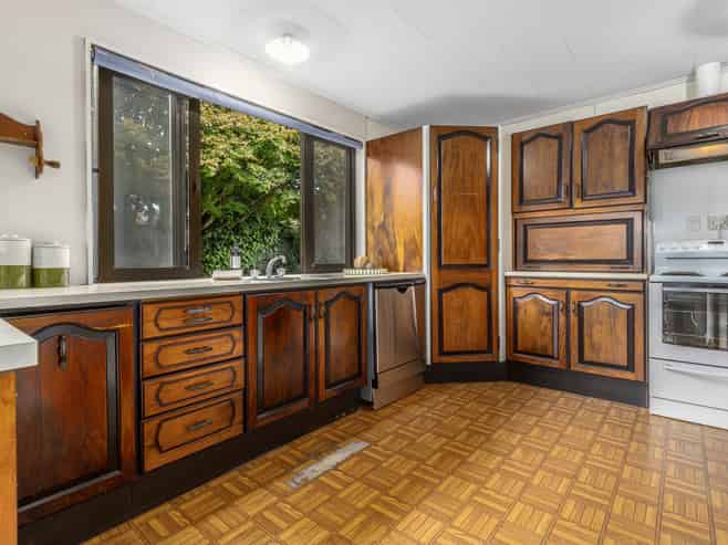 76 Belvedere Avenue, Waikanae