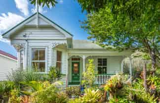 6 Royal Terrace, Sandringham