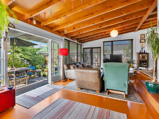 6 Royal Terrace, Sandringham