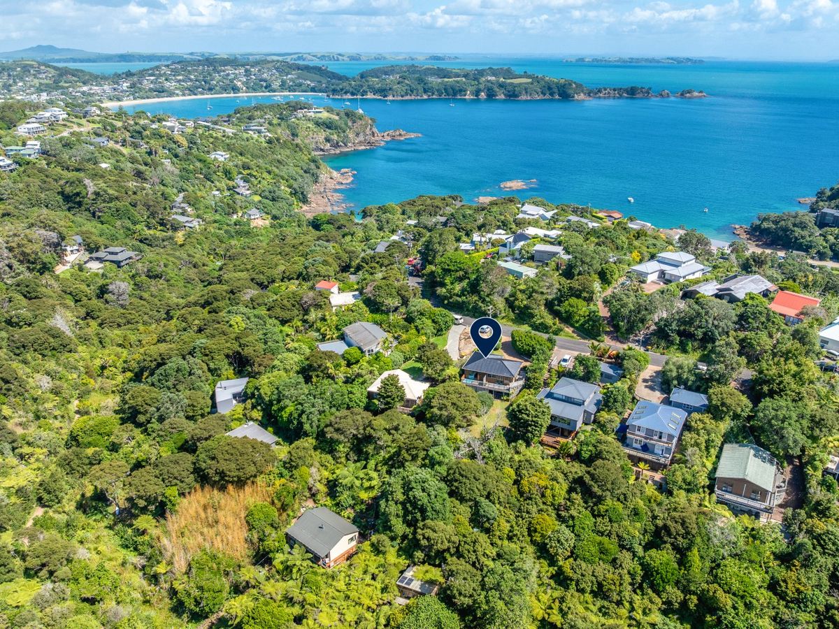 30 Coromandel Road, Oneroa, Waiheke Island, Auckland - Photo 2