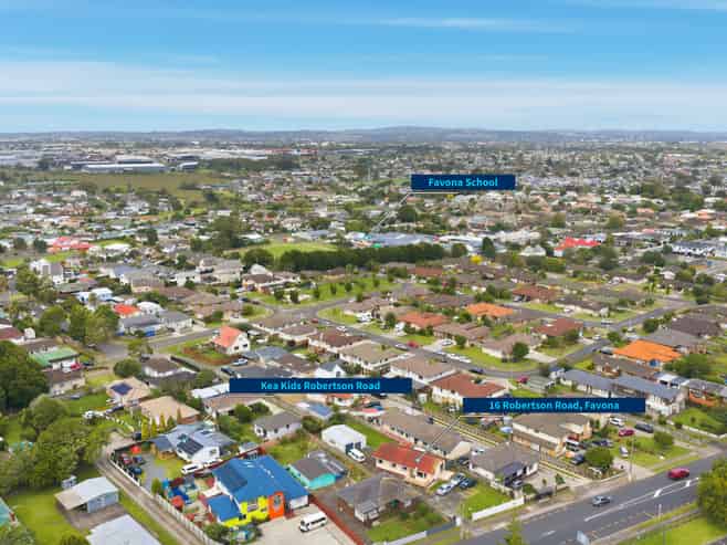 16 Robertson Road, Mangere