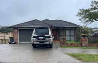 11 Innisowen Place, Flat Bush