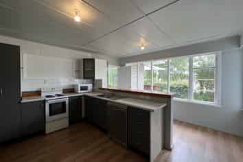 1 Coast Road, Wainuiomata