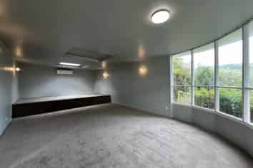 1 Coast Road, Wainuiomata