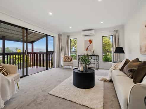 1/7 Tusac Place, Totara Vale