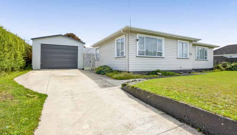 28 Celia Street, Stratford