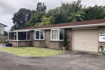 1/9 Pukekohatu Street, Waitara