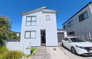 11 Pihoihoi Place, Hobsonville