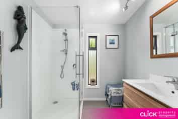 384 Taieri Mouth Road, Taieri Mouth