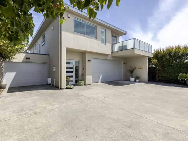 22A Belt Road, Moturoa