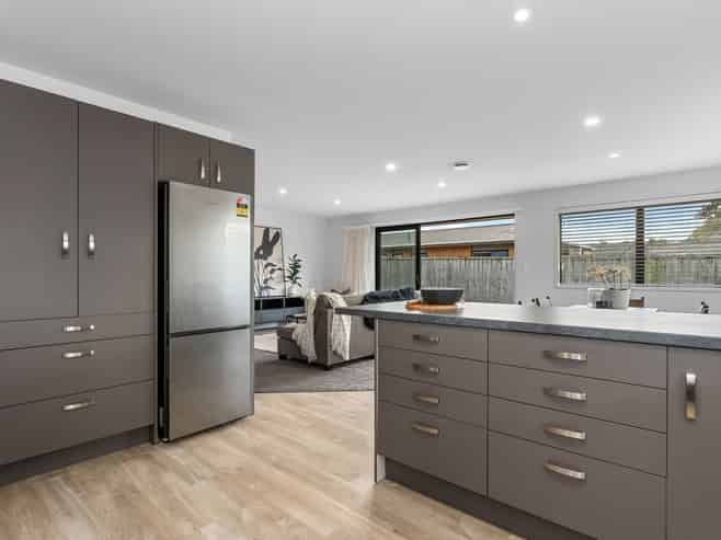 10A Cairnfield Road, Kensington